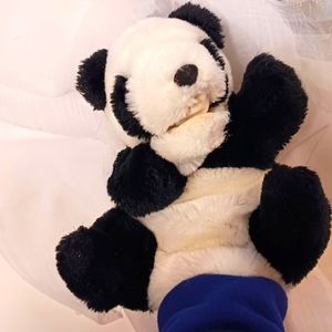 3/18 Vintage GUND Panda hand puppet. EUC